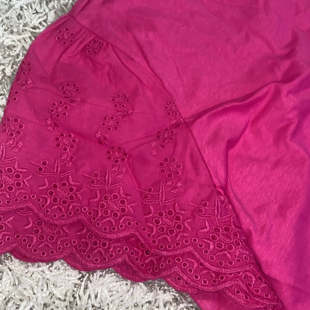 Eyelet Ruffle Tee- 2X - Picture 5 of 5